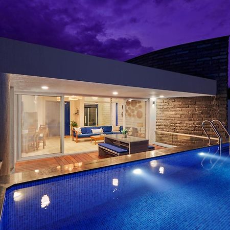Saffronstays Kaia Waters: Greek-Style Villa with Pawna Lake Panorama Kolvan Exterior photo